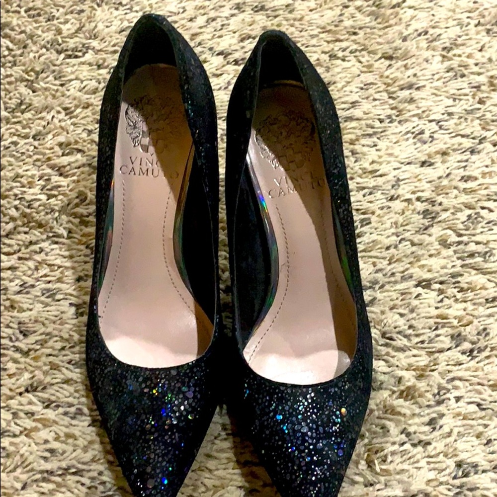 Vince camuto black heels
